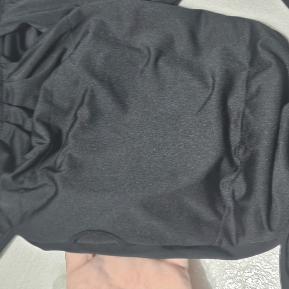 NWT Small Black Halter Plunge Swimsuit Sz 6 One Piece - Picture 11 of 12